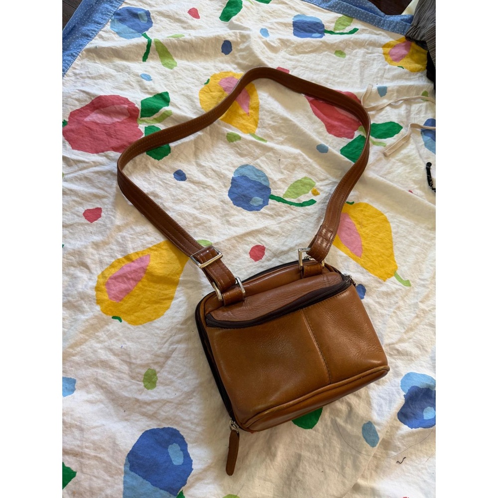 Latico Cognac Brown Leather Camera Crossbody Bag Organizer Wallet Purse Small